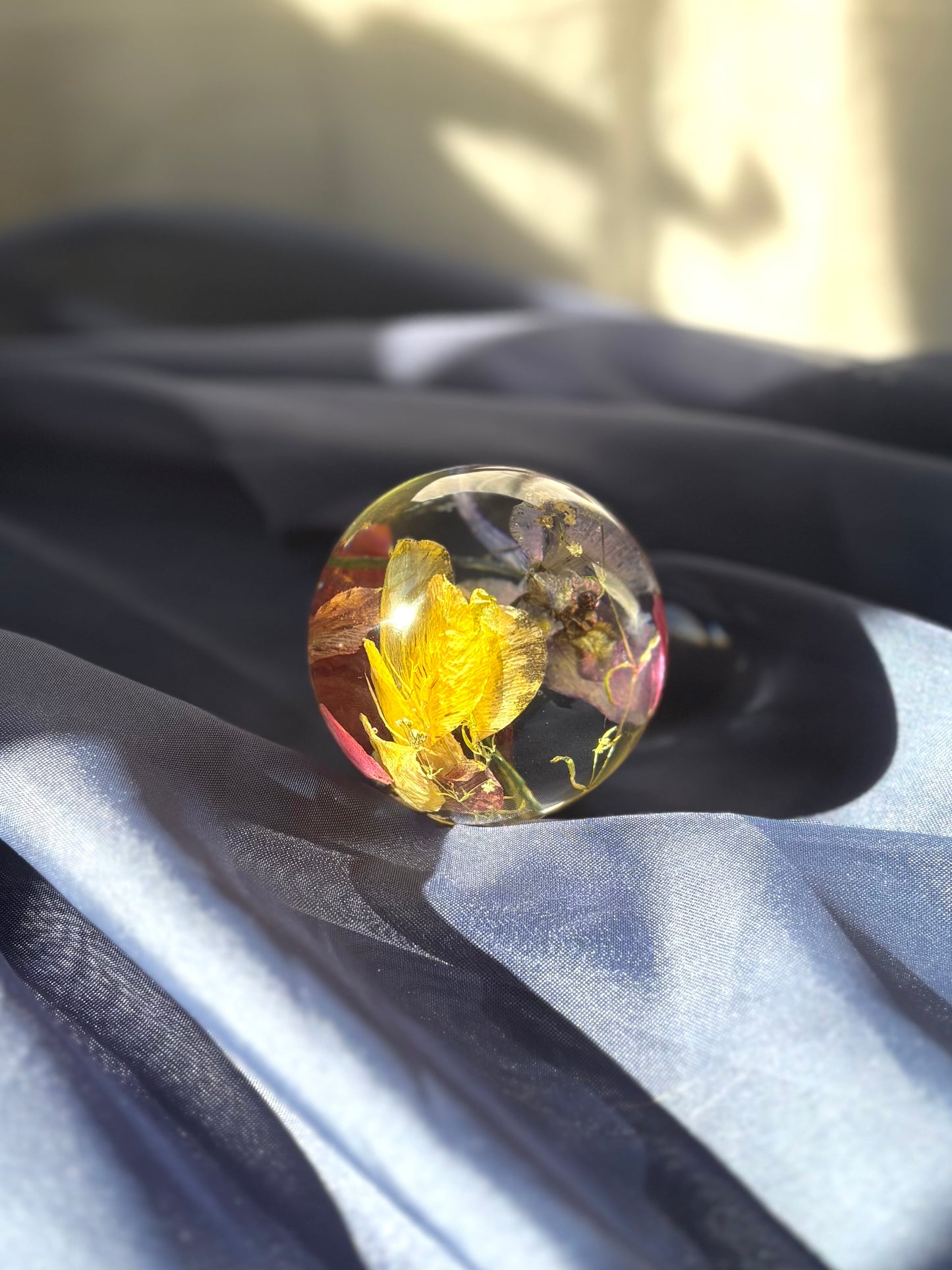Sphere Floral nightlight