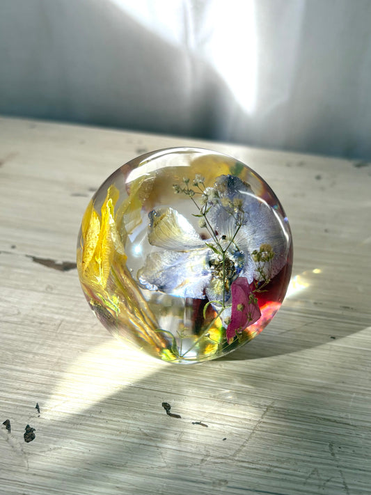 Sphere Floral nightlight